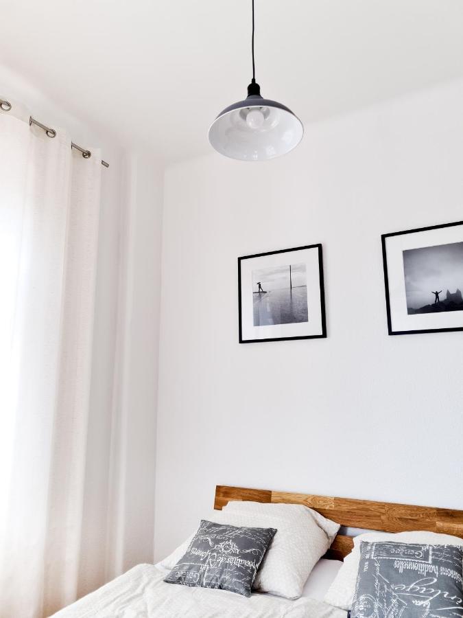 1-Raum-Wohnung Zentral Gelegen Dresde Exterior foto