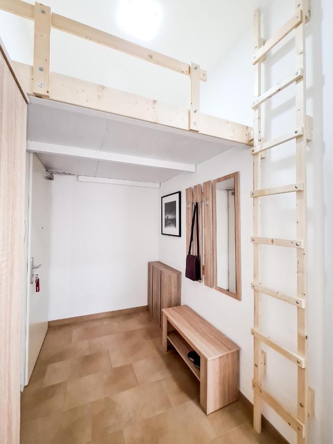 1-Raum-Wohnung Zentral Gelegen Dresde Exterior foto